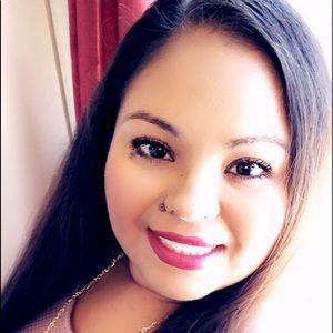 Meet your Posher, Tania